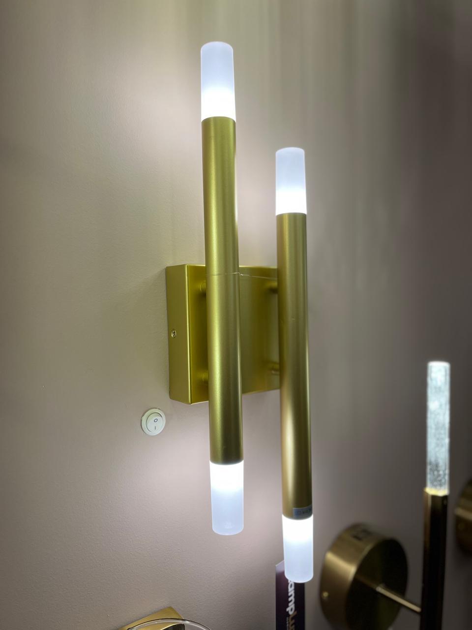 ARANDELA LED MANACÁ 3000K 12W BIVOLT 47X12X7CM METAL E ACRÍLICO